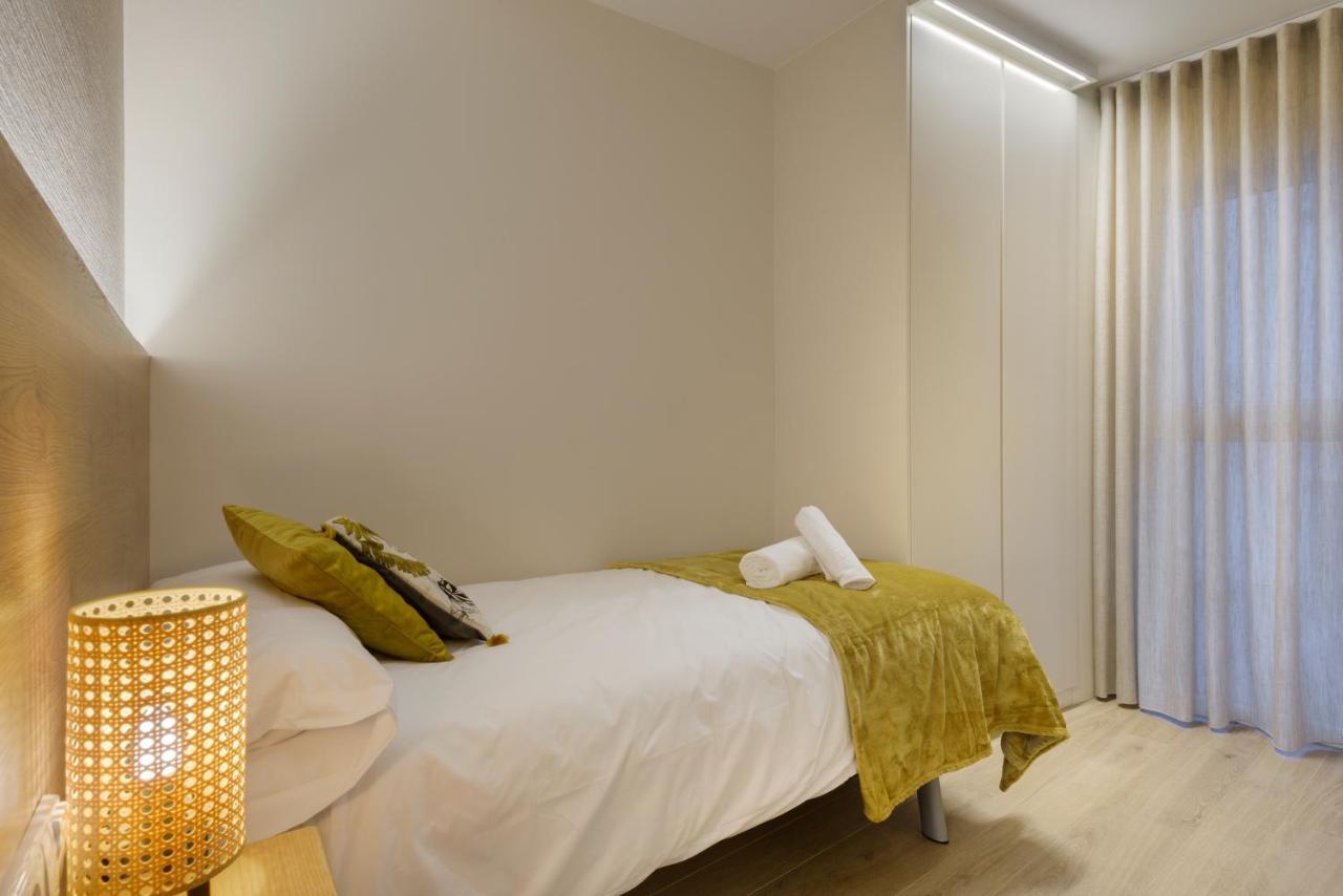 Apartamentos La Muralla De ฮากา ภายนอก รูปภาพ